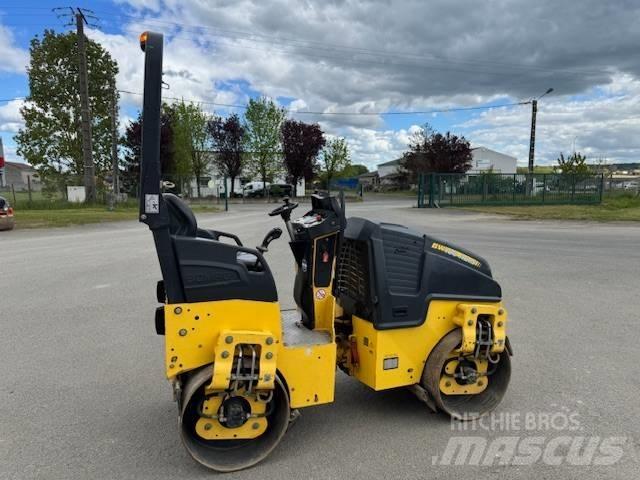 Bomag BW 100 AD M-5 双轮压路机