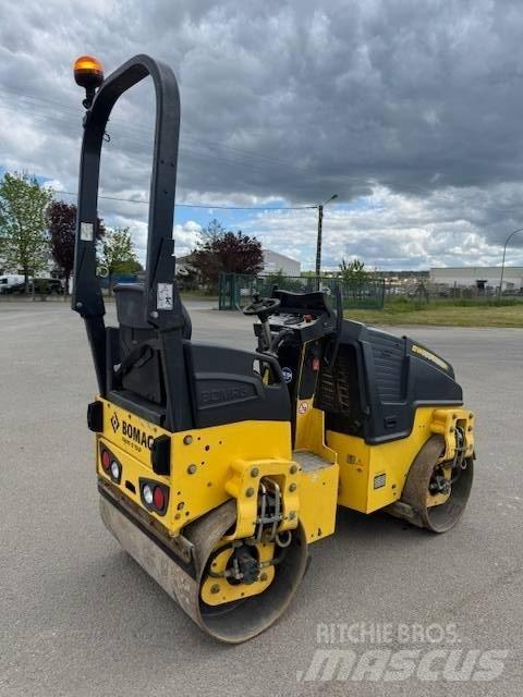 Bomag BW 100 AD M-5 双轮压路机