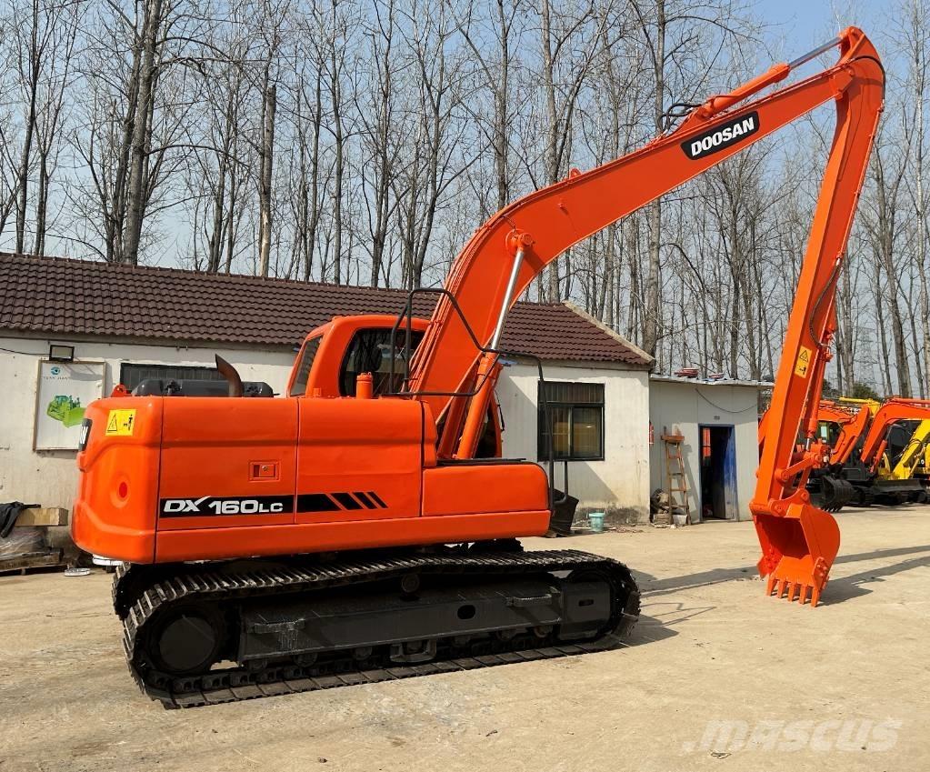 Doosan DX160LC 小型挖掘机