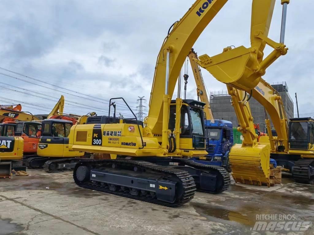 Komatsu PC 300 履带挖掘机