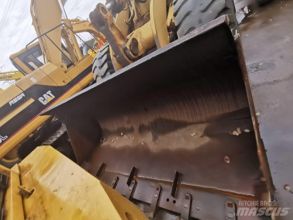 CAT 966F 轮式装载机