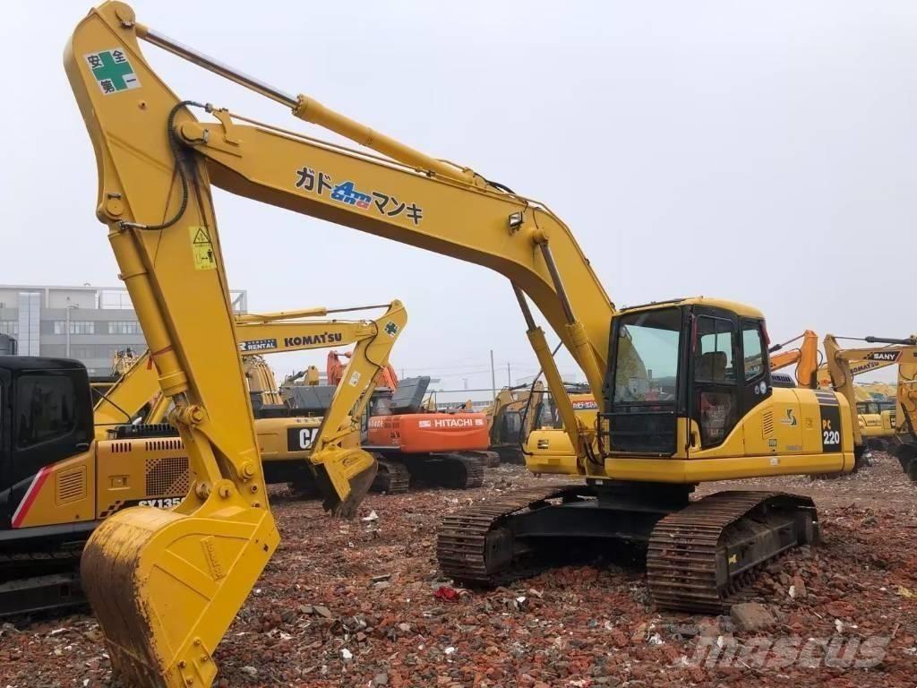 Komatsu PC 220-7 履带挖掘机
