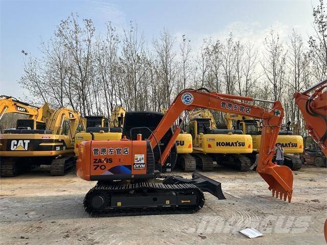 Hitachi ZX70 履带挖掘机