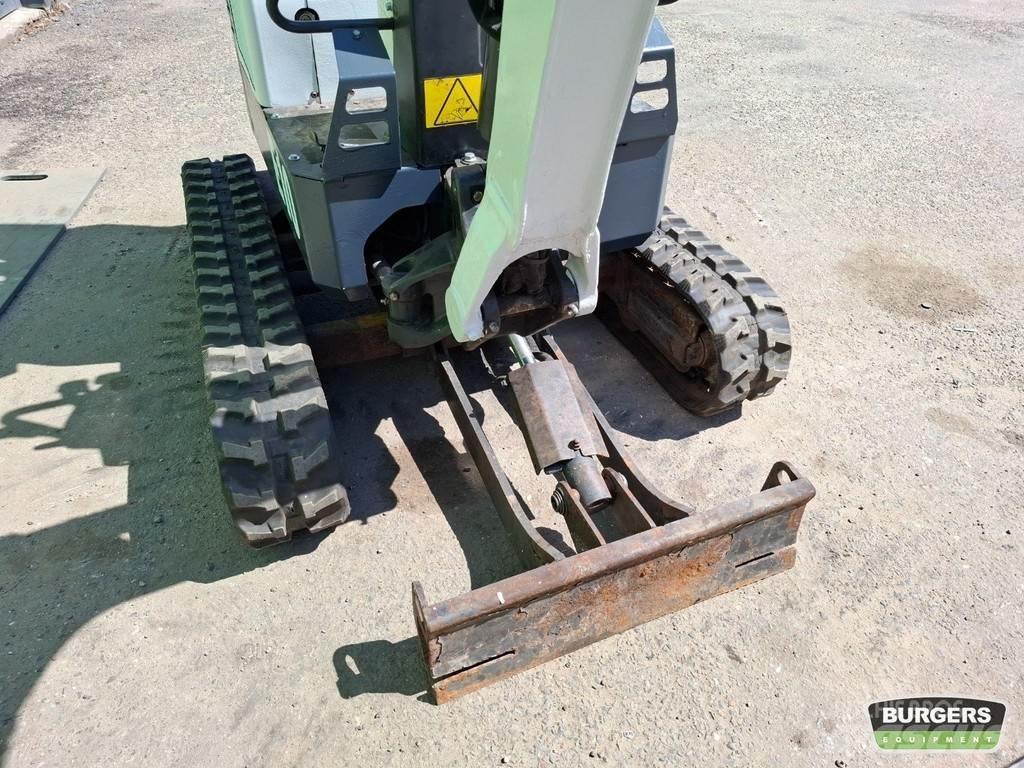 Bobcat E10 小型挖掘机