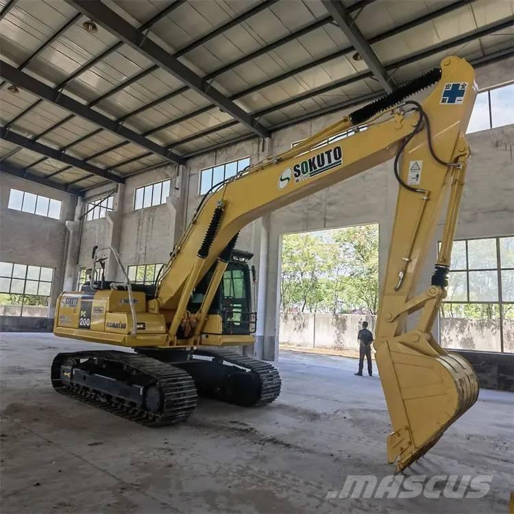 Komatsu PC200-8 履带挖掘机