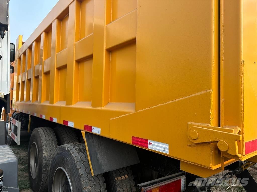 Shacman F3000 6*4 自卸式货车