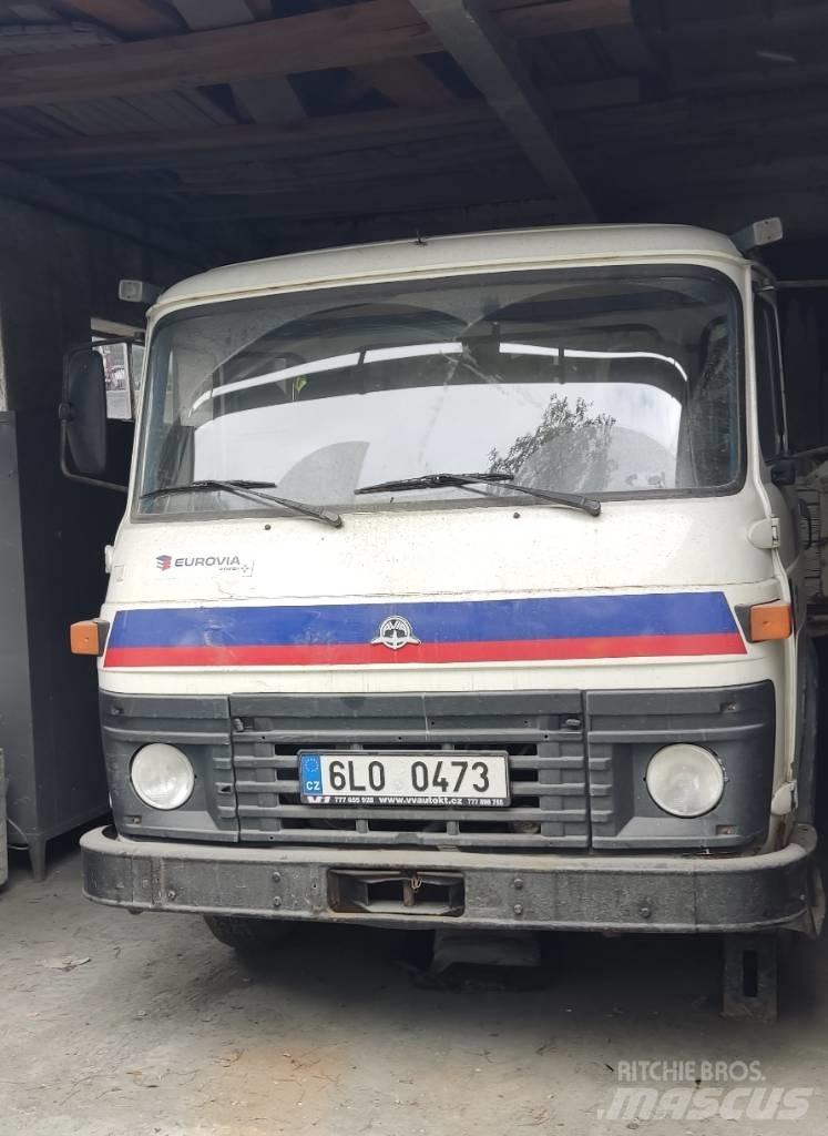 Avia 30N 平板栏板货车