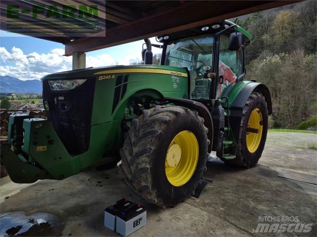John Deere 8245 R 拖拉机/农用车