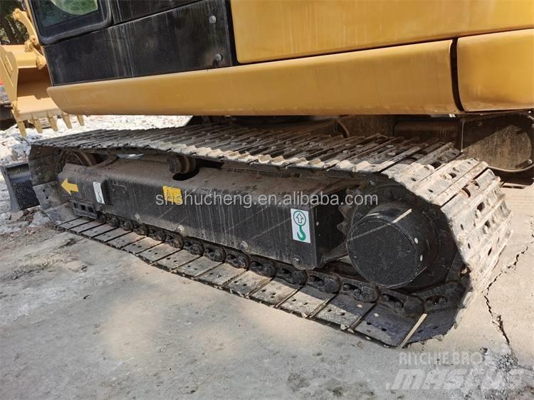 CAT 305.5E2 履带挖掘机