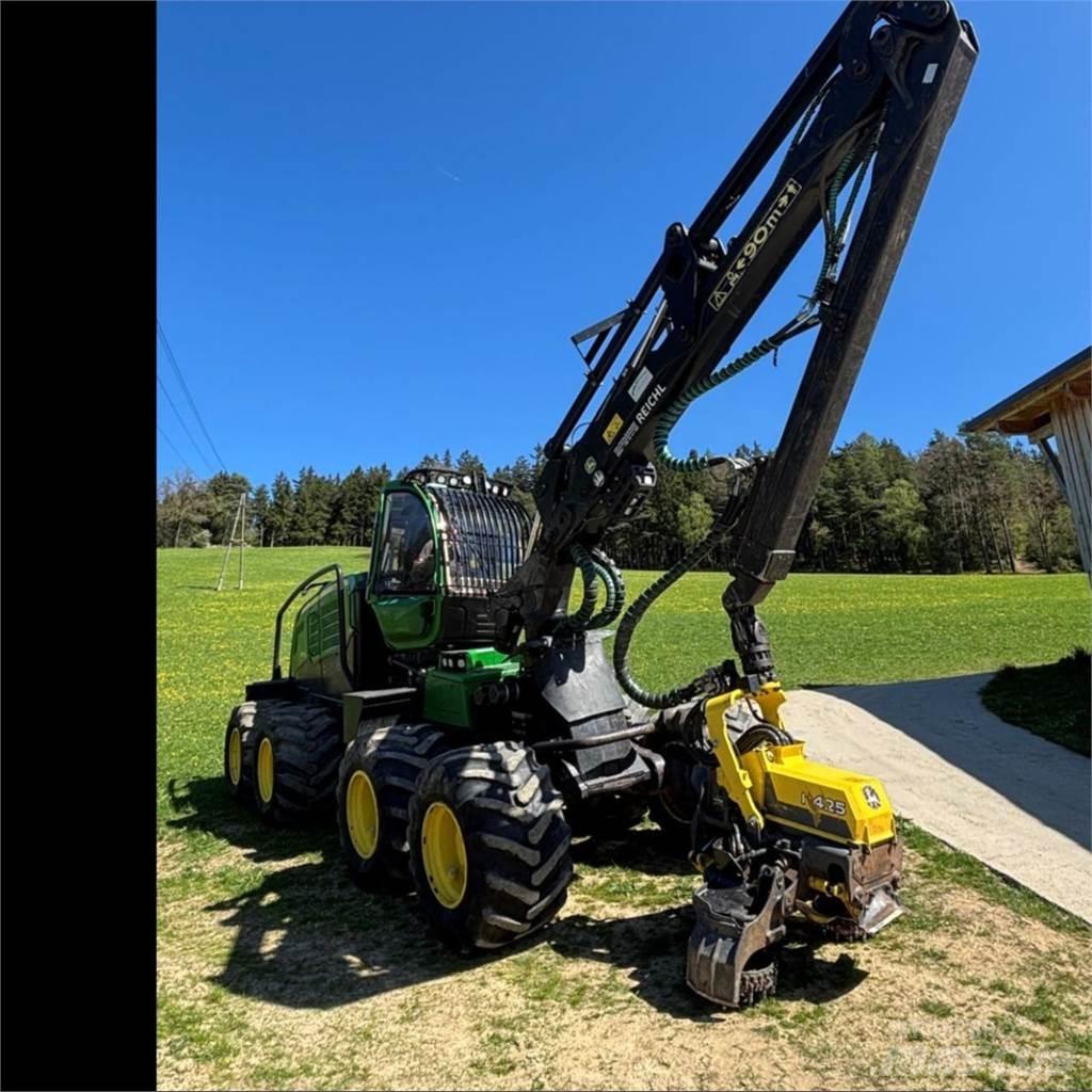 John Deere 1270 G 收割机