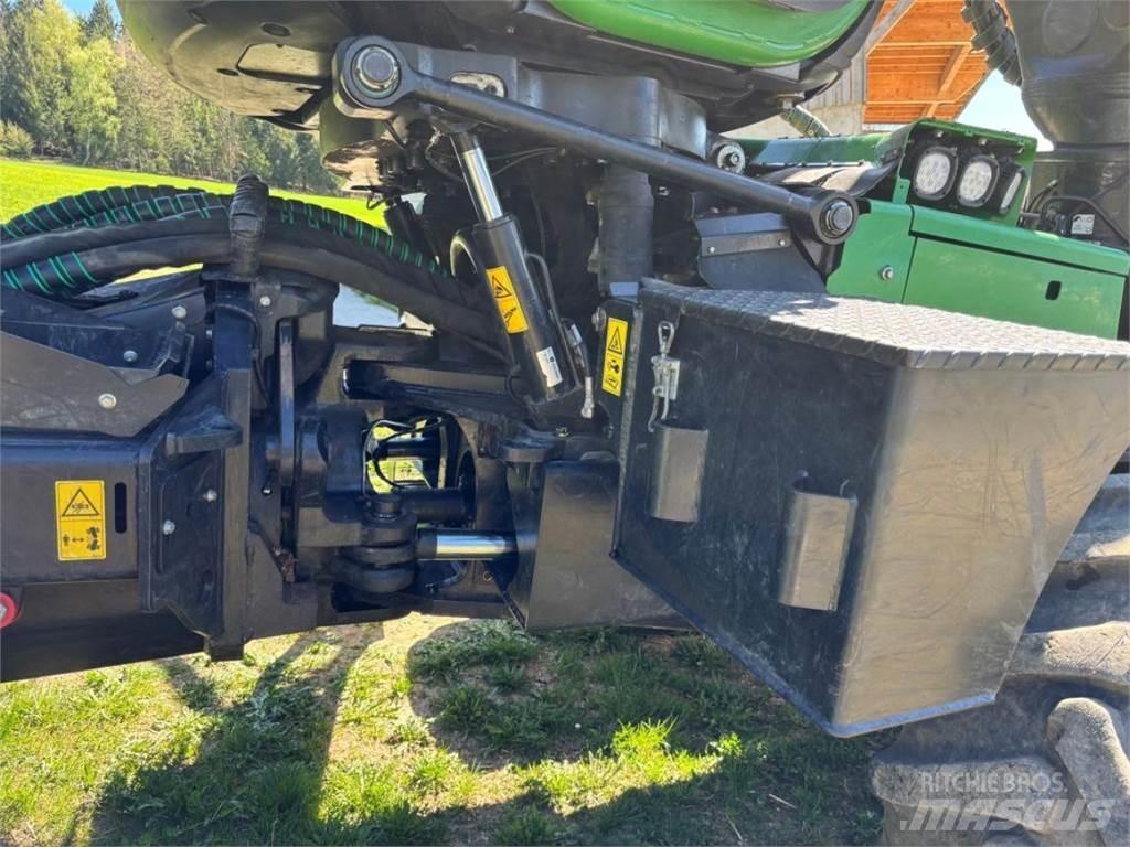 John Deere 1270 G 收割机