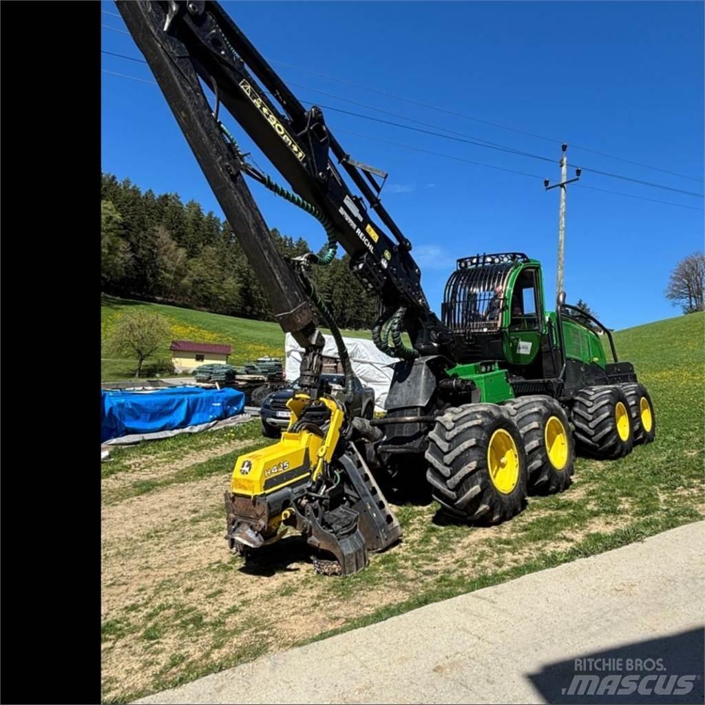 John Deere 1270 G 收割机