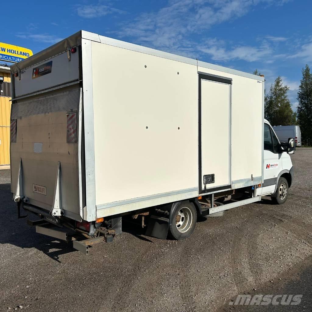 Iveco Daily 3.0 厢式货车