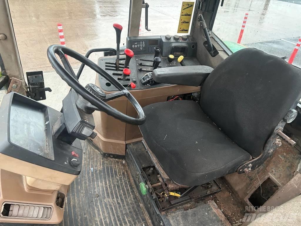 John Deere 6200 拖拉机/农用车