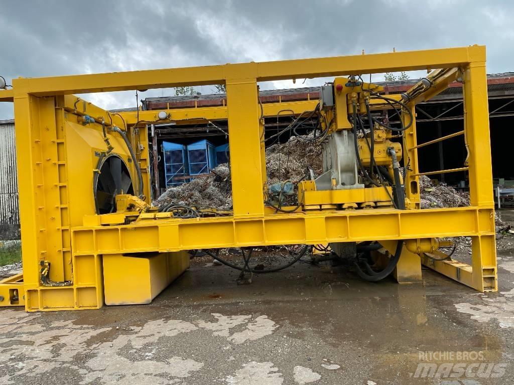 Komatsu PC4000-6 履带挖掘机