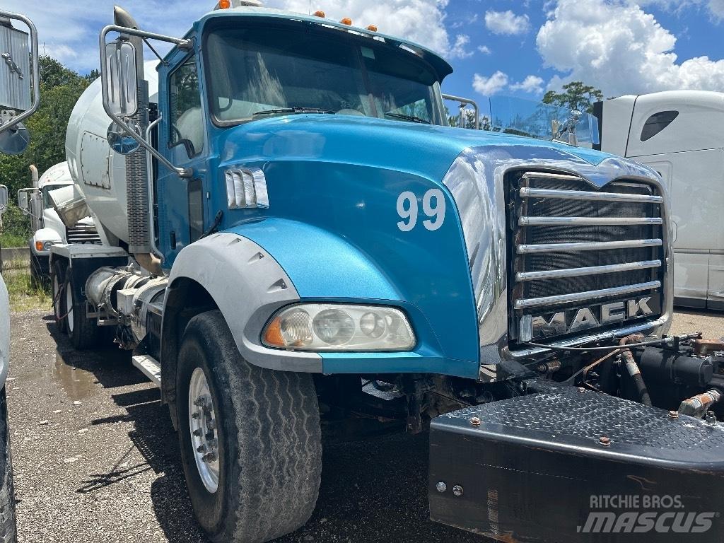 Mack GU 800 其他货车