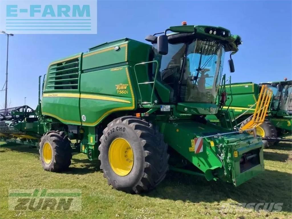 John Deere t560 hm 联合收割机