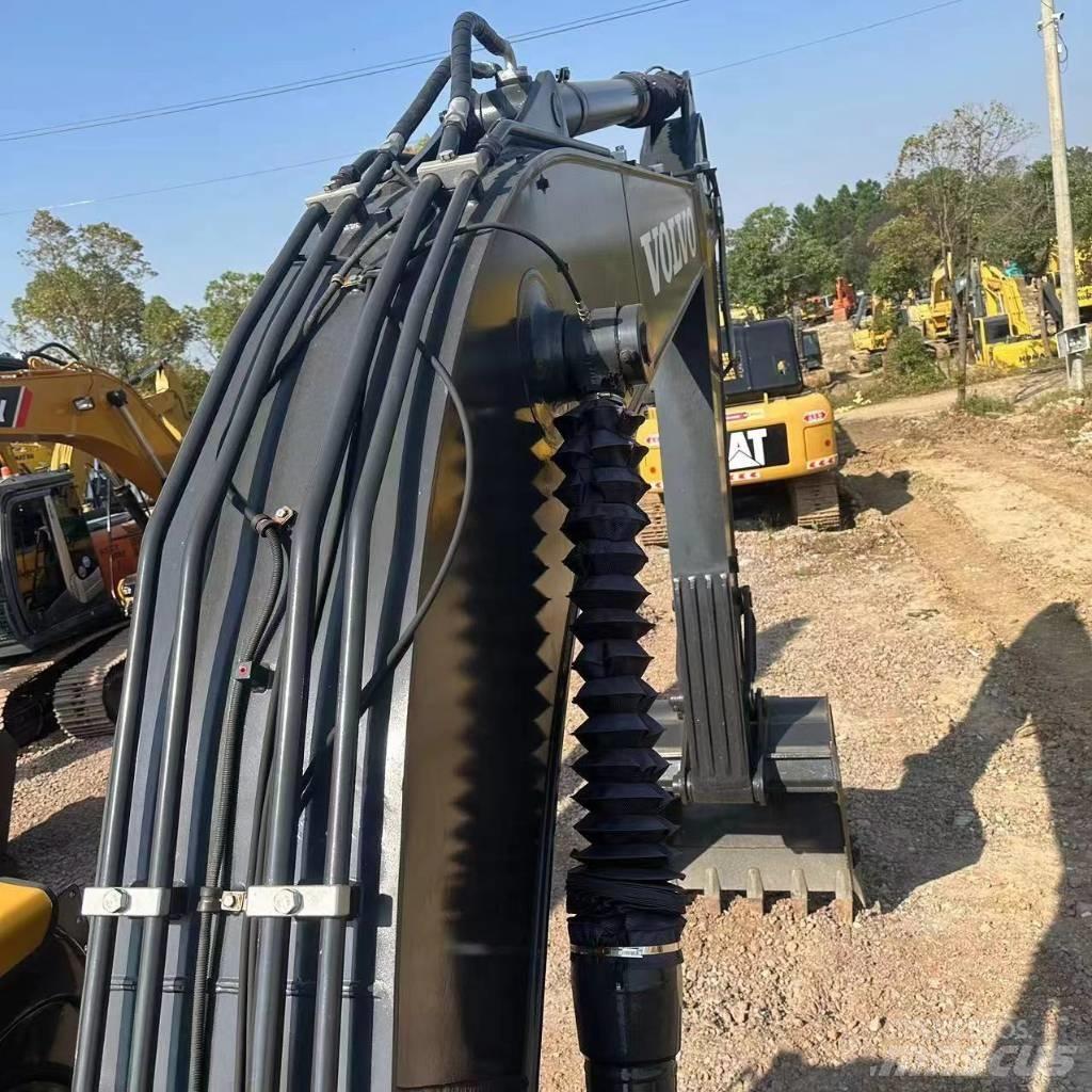 Volvo EC 210 履带挖掘机