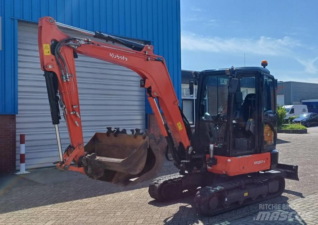 Kubota KX 037-4 小型挖掘机