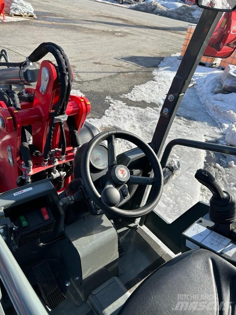 Weidemann 1260LP 多功能装载机