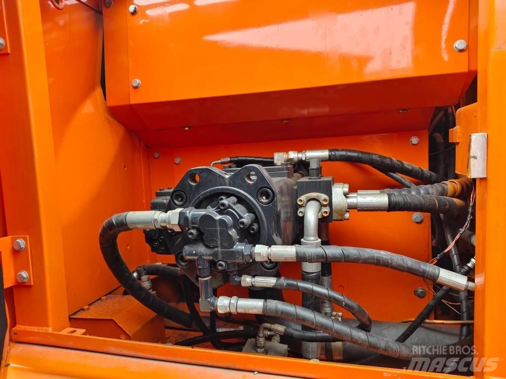 Doosan 225 LC 履带挖掘机