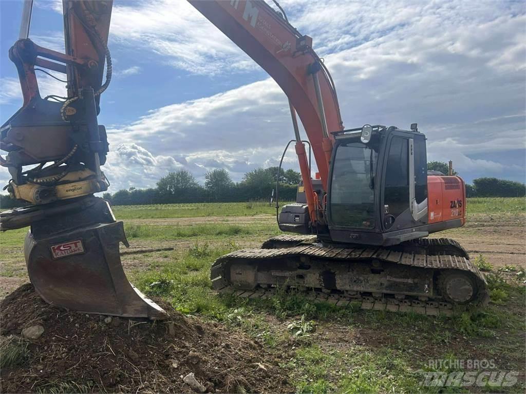 Hitachi ZX210 履带挖掘机