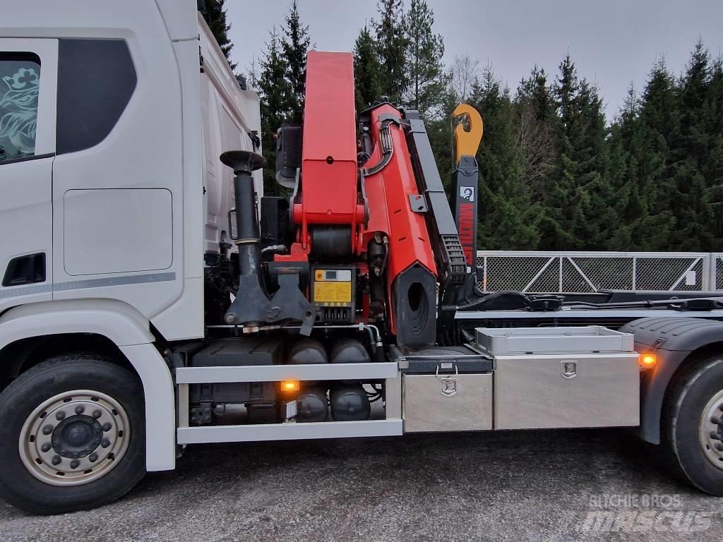 Scania R540 8x2 起重车