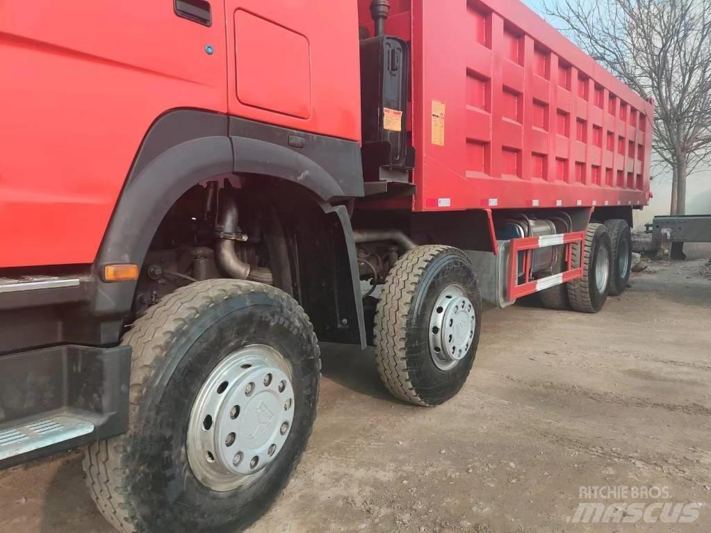 Howo 371 8x4 自卸式货车