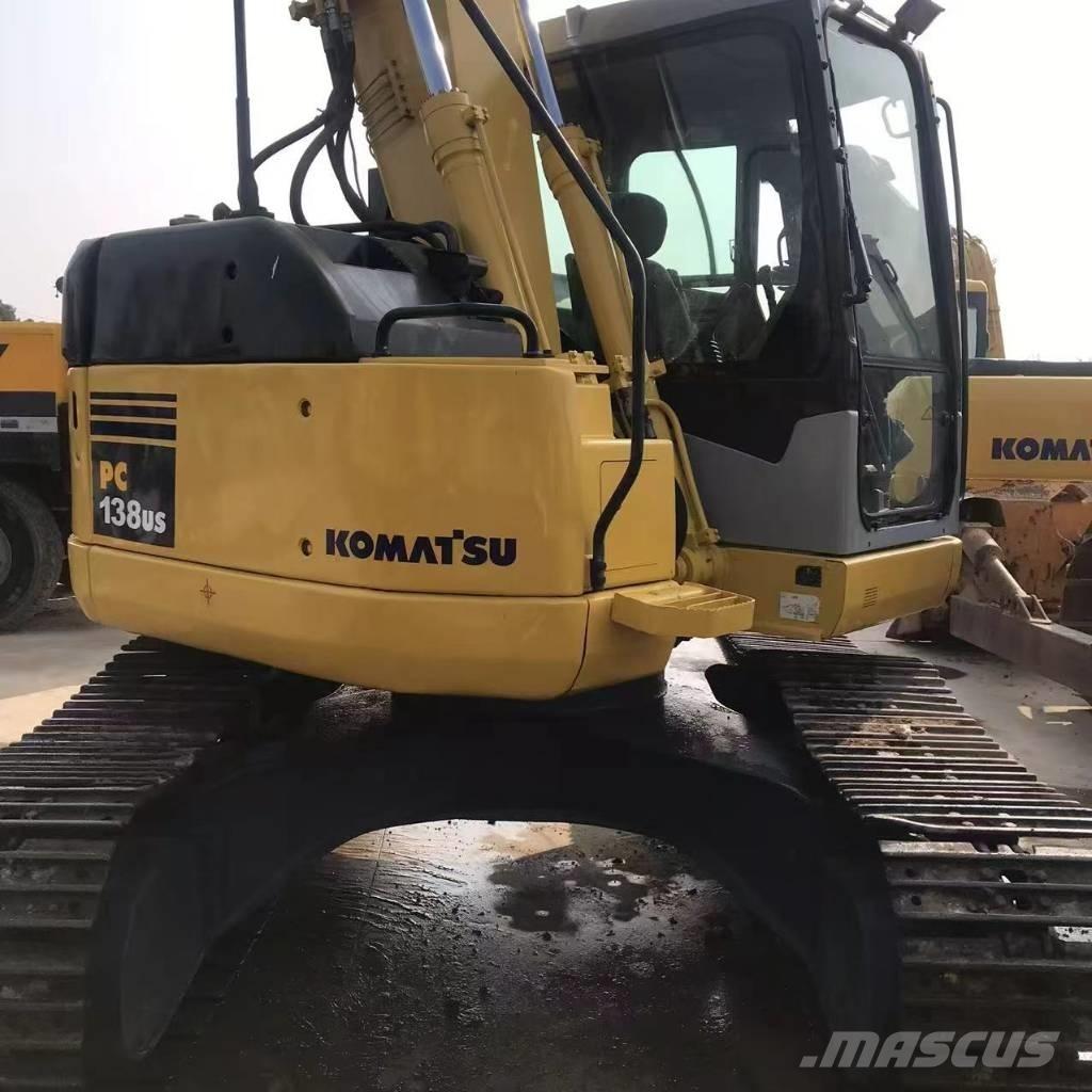 Komatsu PC 138 US 中型挖掘机