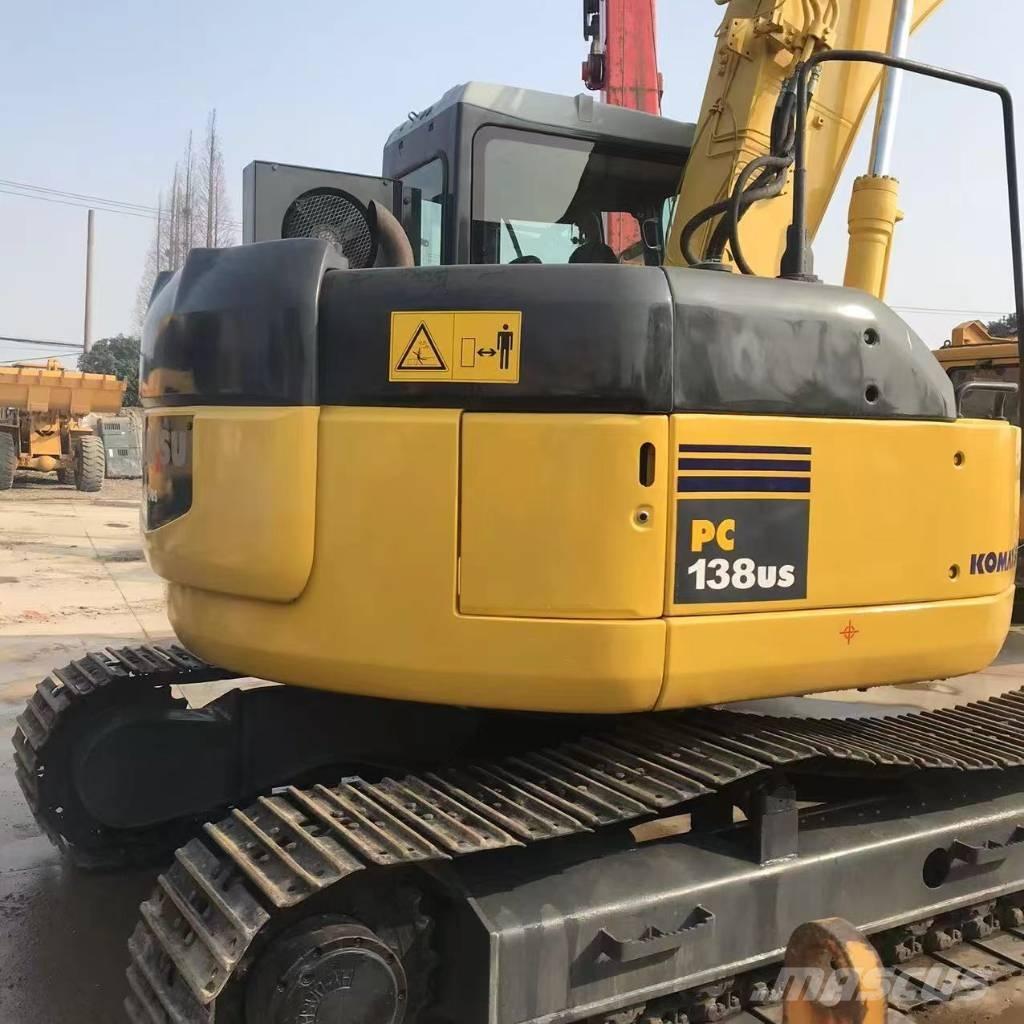 Komatsu PC 138 US 中型挖掘机