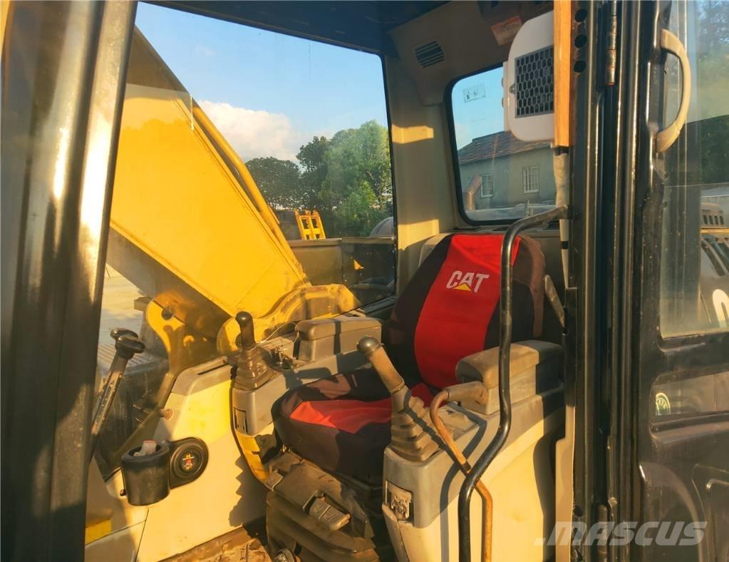 CAT 325D 履带挖掘机