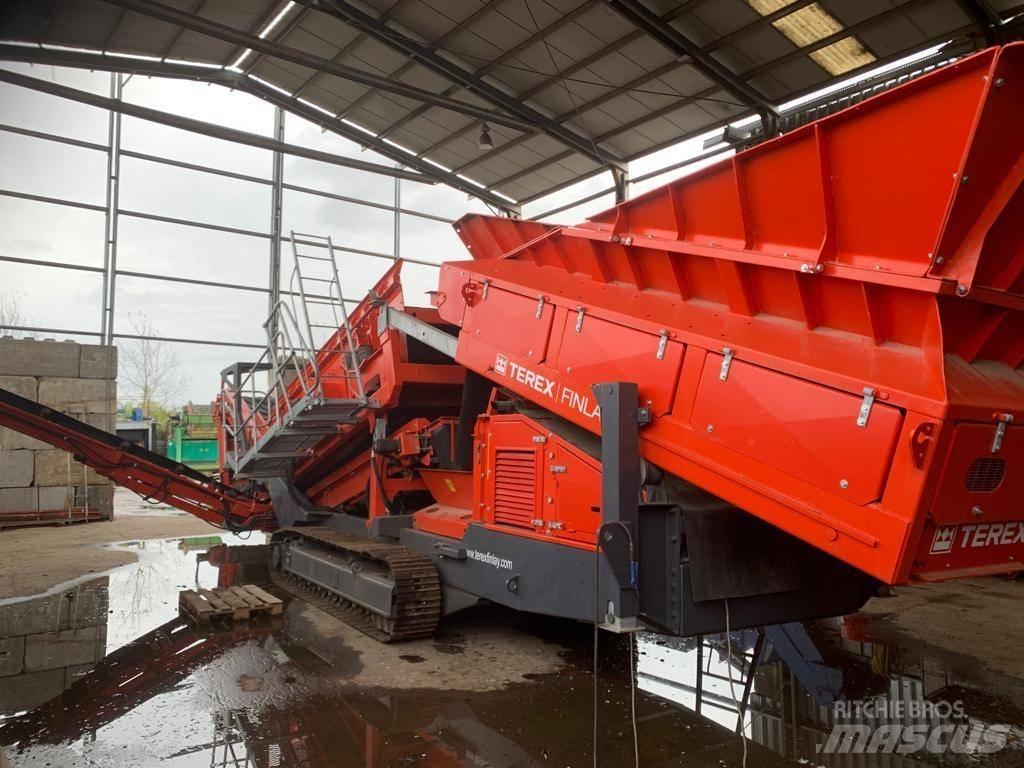 Terex Finlay 883+ 移动式筛分机