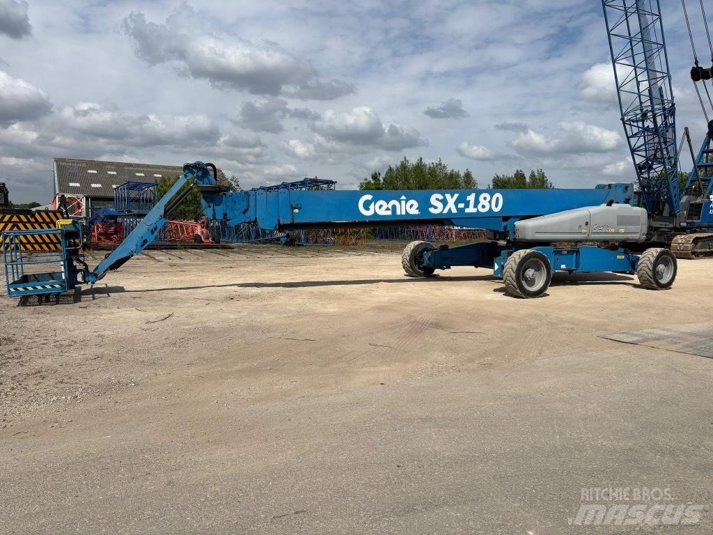 Genie SX 180 直臂高空工作平台