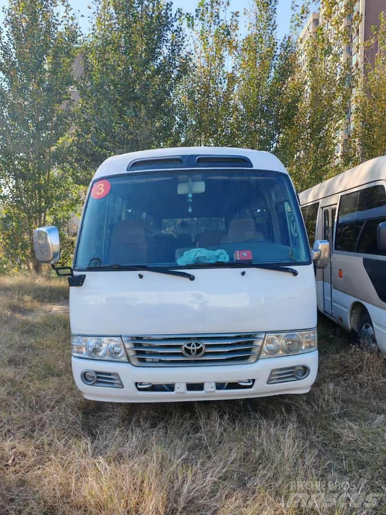 Toyota Coaster 公路客运汽车