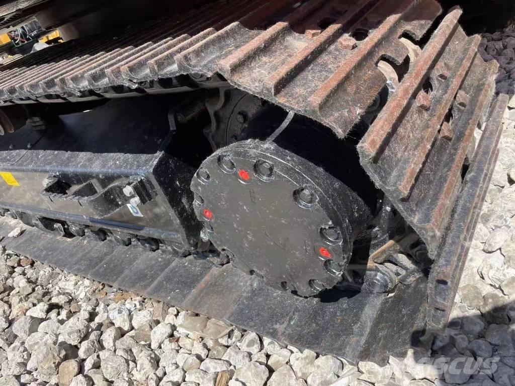 Hitachi ZX 120 履带挖掘机