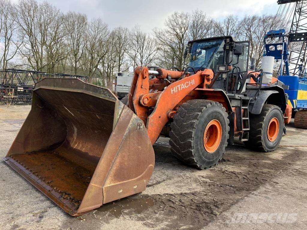 Hitachi ZW330-6 轮式装载机