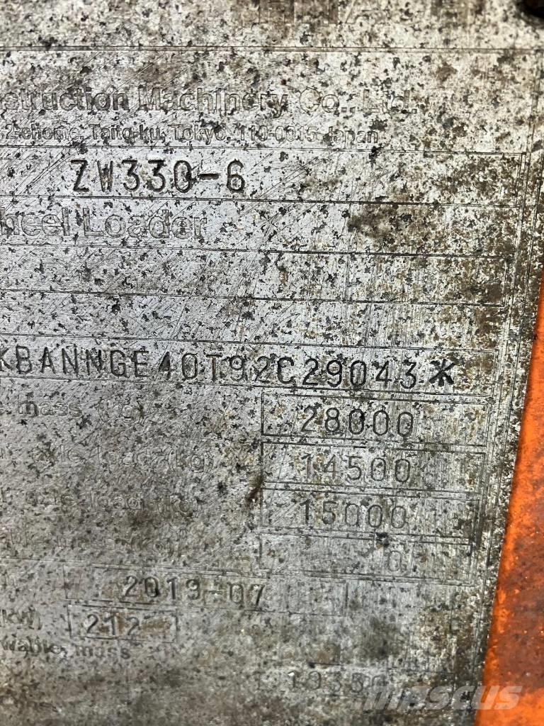 Hitachi ZW330-6 轮式装载机