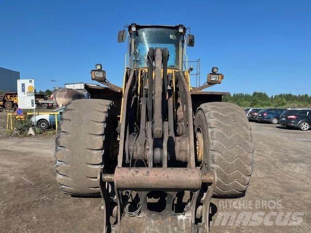 Volvo L220D 轮式装载机