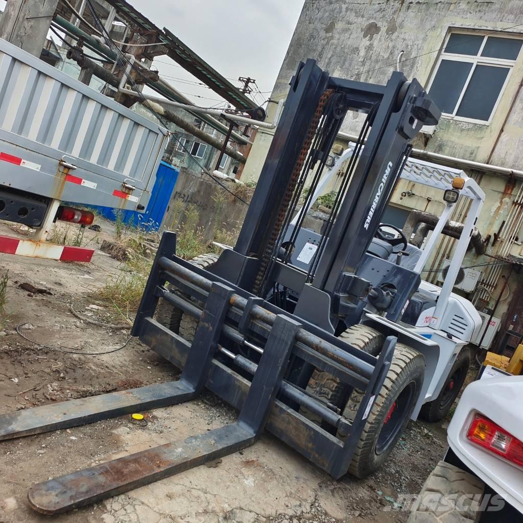 TCM FD 100 柴油叉车