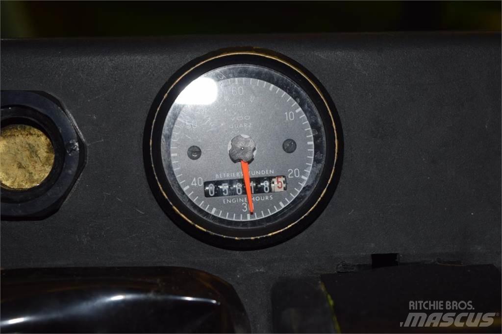 CLAAS Jaguar 860 自走式青贮饲料收割机