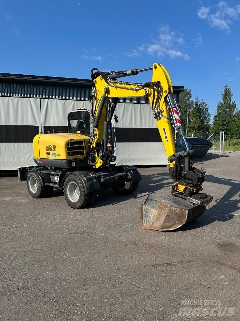 Wacker Neuson EW 100 轮式挖掘机
