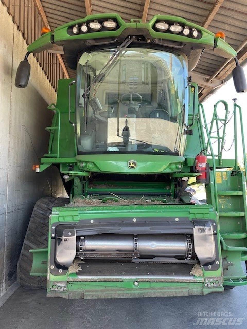 John Deere S 680 i 联合收割机