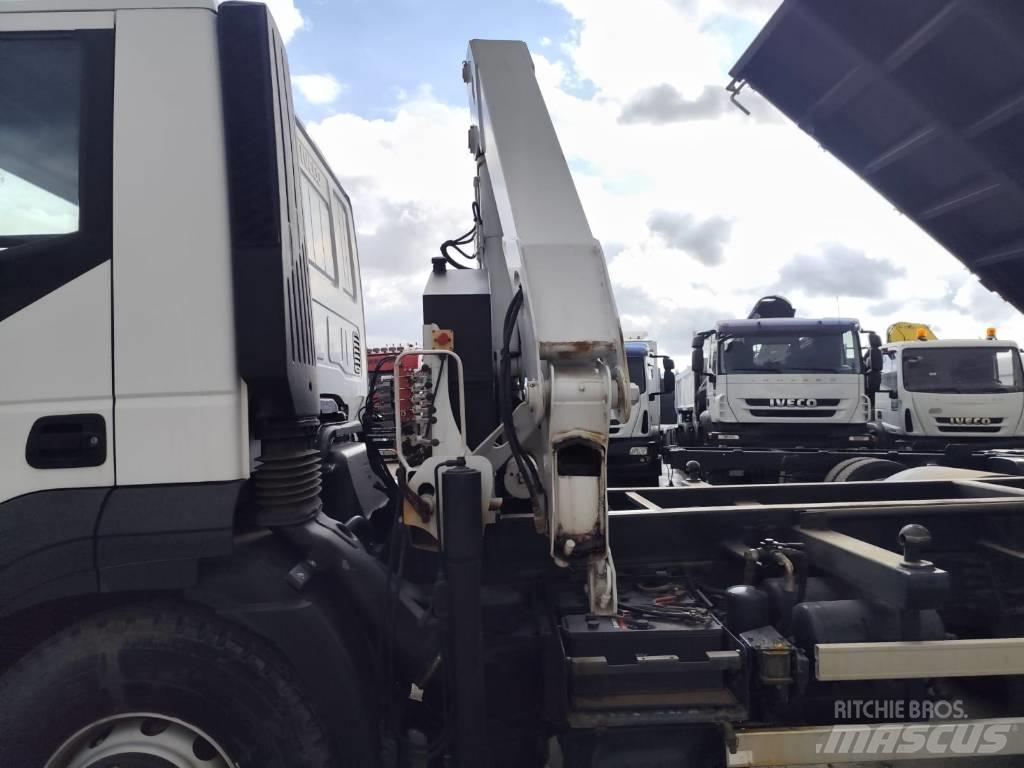 Iveco STRALIS 190S31 起重车