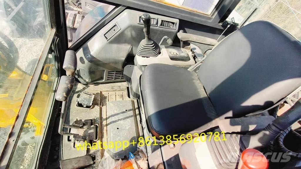 Komatsu PC 50 MR 小型挖掘机