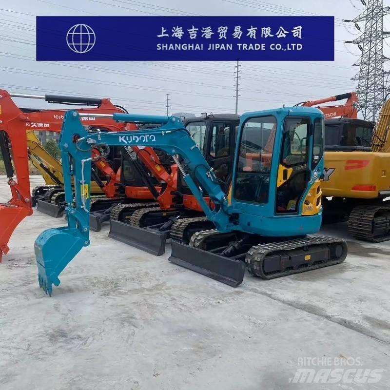 Kubota U 25 小型挖掘机