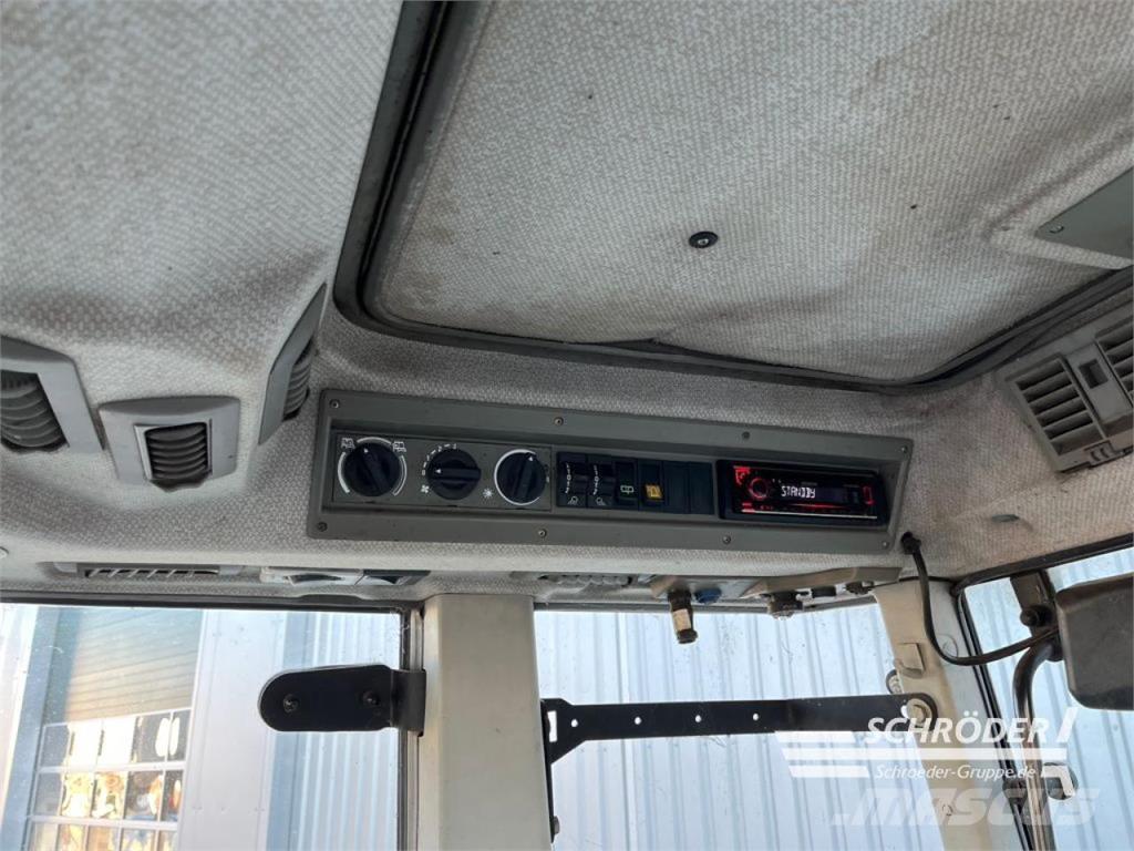 Fendt 714 VARIO 拖拉机/农用车