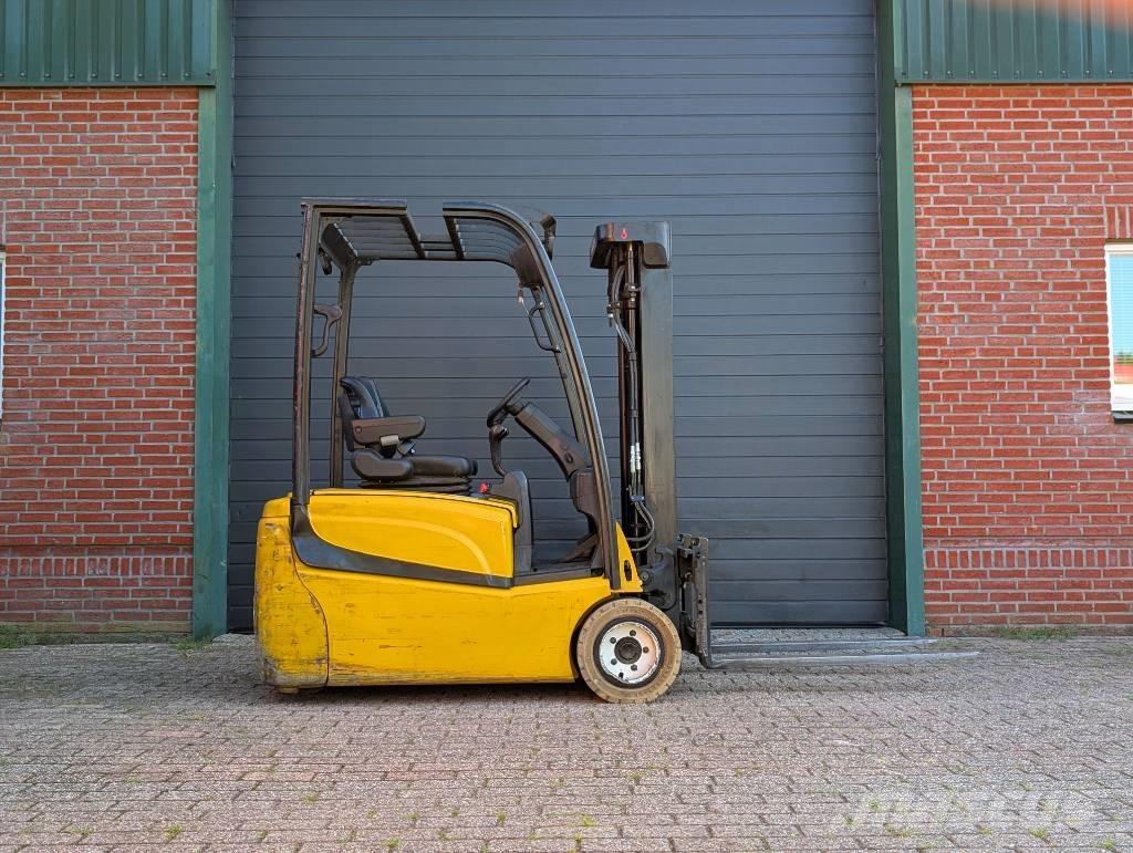 Yale ERP 20 VT 电动叉车