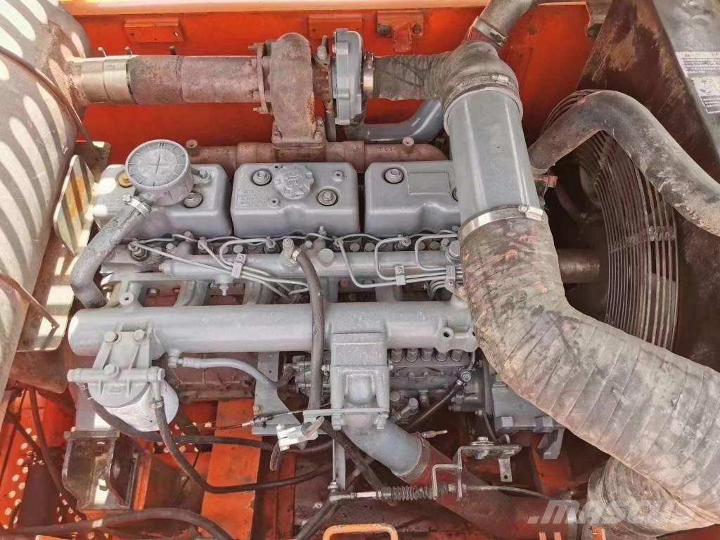 Doosan DH300LC-7 履带挖掘机