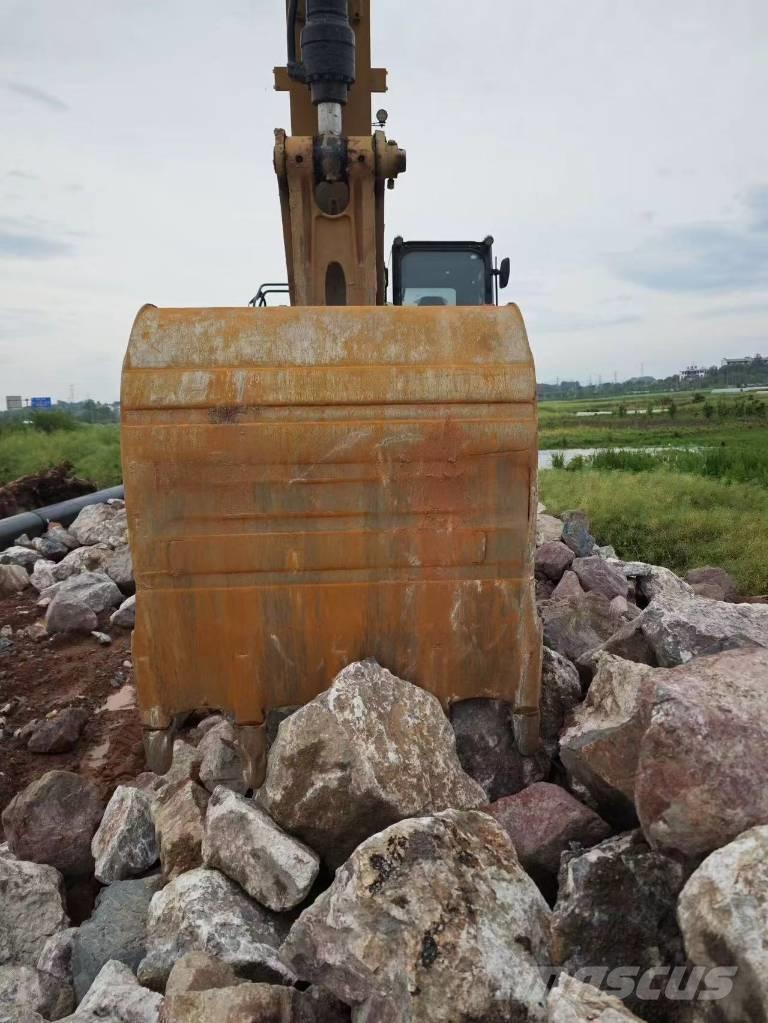 CAT 320GC 履带挖掘机