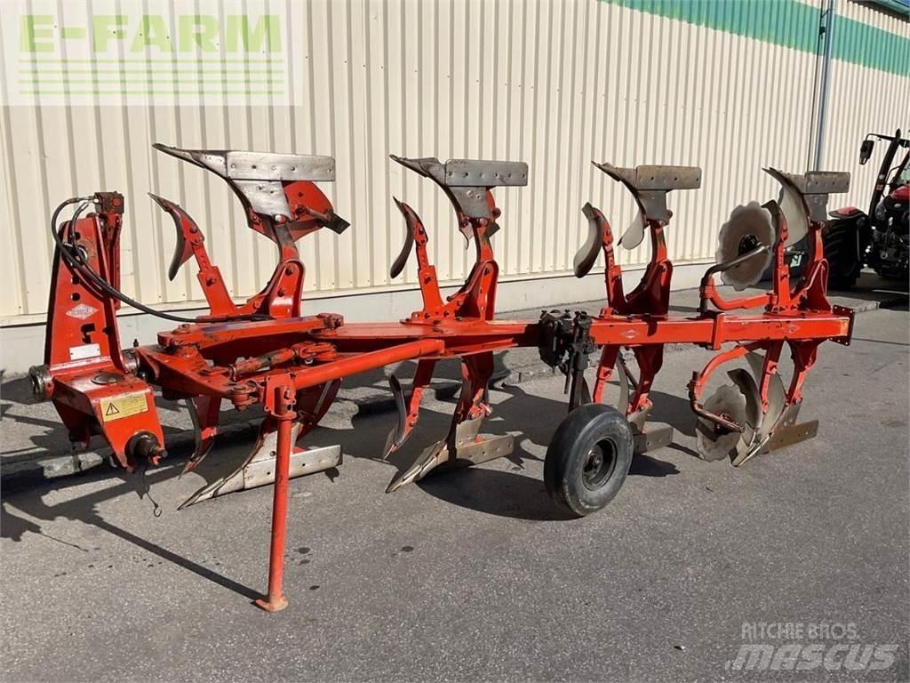 Kuhn MM 110 4T 传统犁